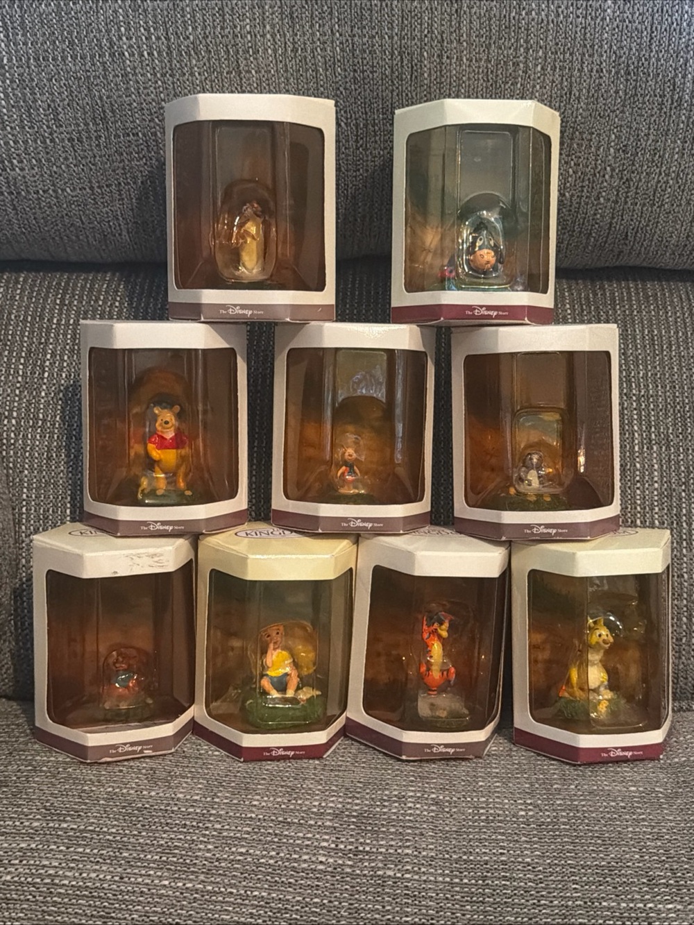 Disney Store Tiny Kingdom Mini Figurines Winnie the Pooh Set Of 9 In Box